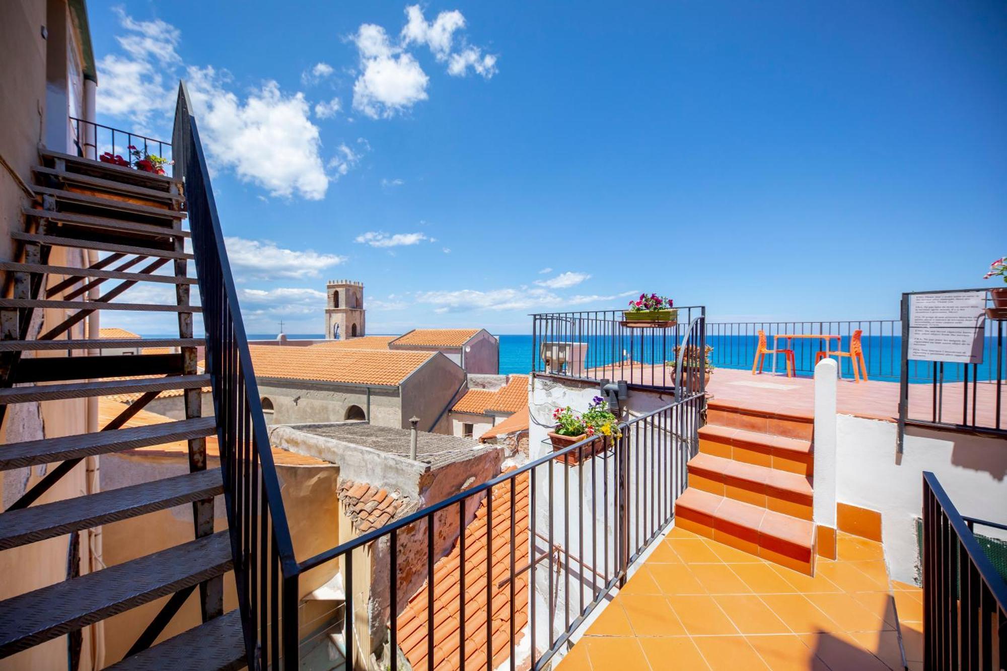 Dolce Vita Rooms And Apartments Cefalú Exterior foto